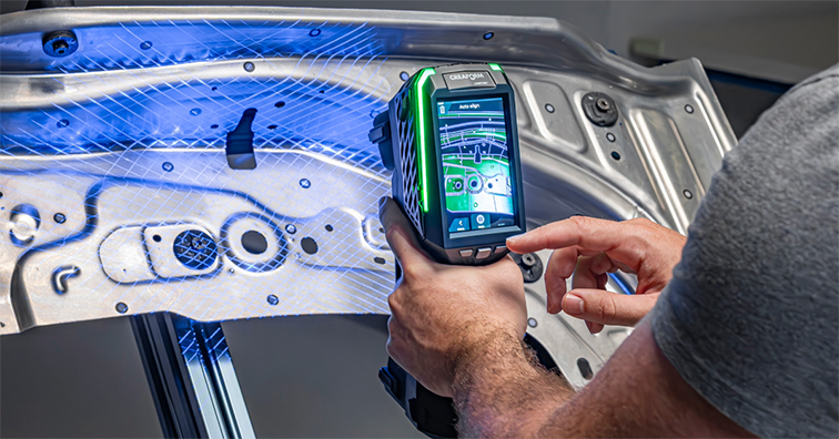 Creaform redefine los estándares del sector metrológico con el debut del HandySCAN 3D|Serie EVO
